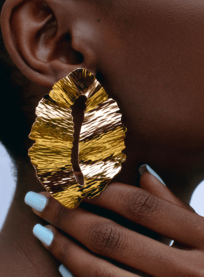 KAUWRI MANDULI EARRINGS