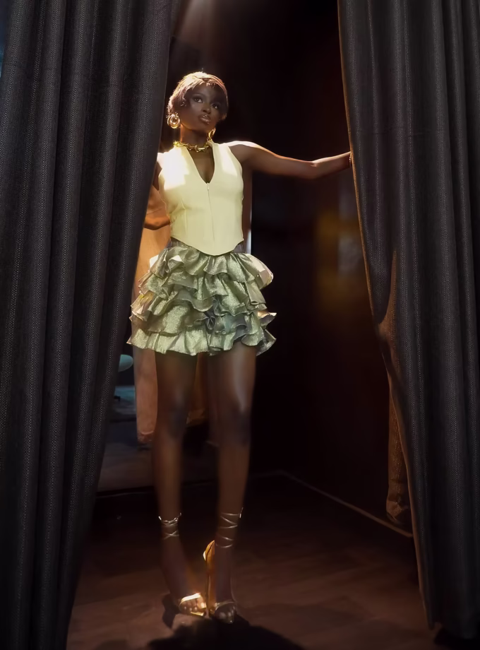Oyiza Olori Set